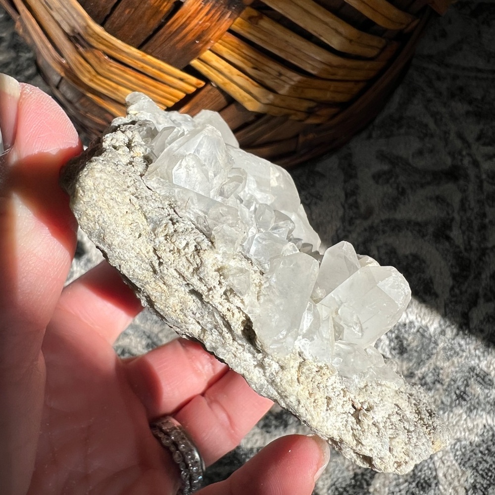 Quartz cluster ( i). | crystal - Picture 3 of 10